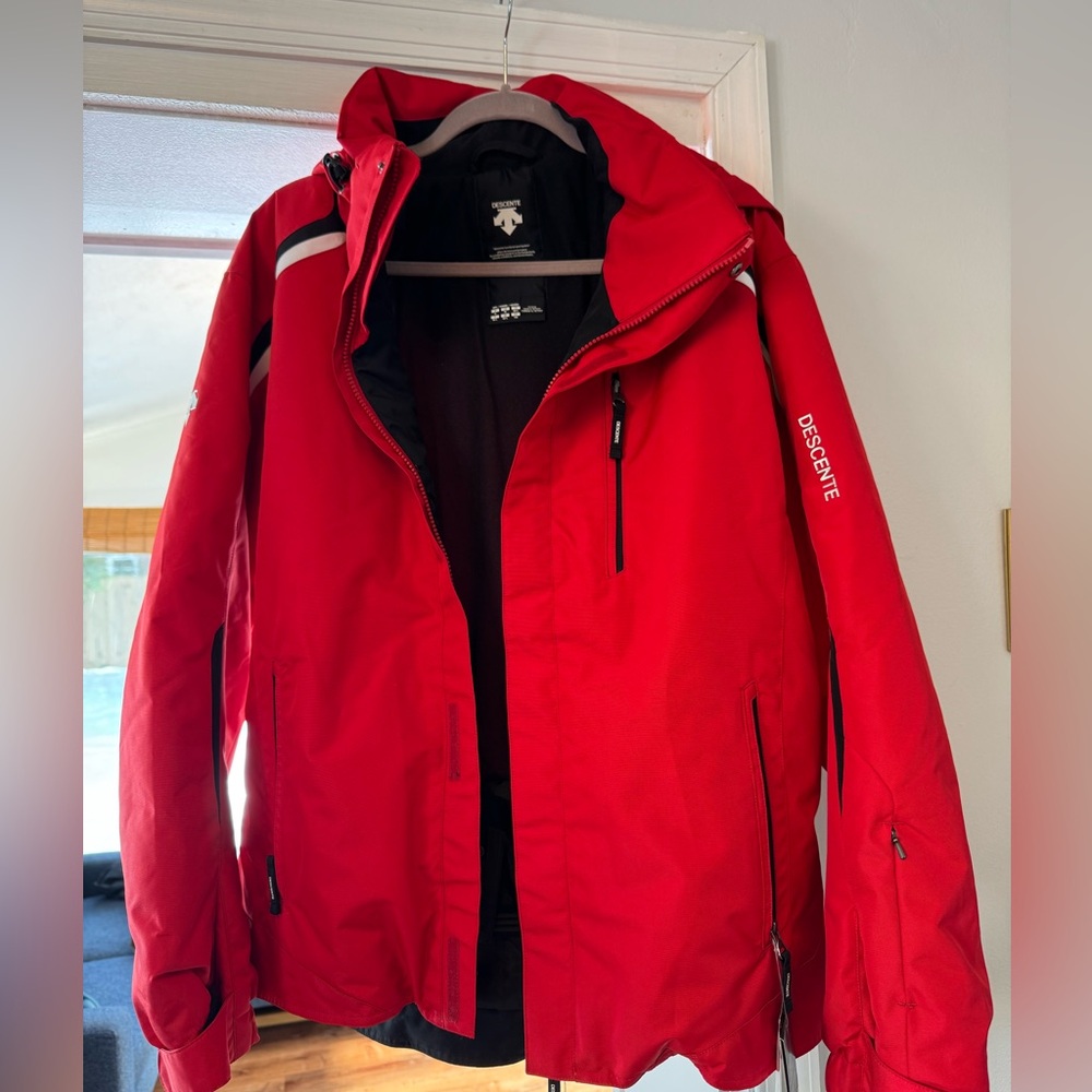 Descente Glade Men’s Ski Jacket Medium - BRAND NEW WITH TAGS